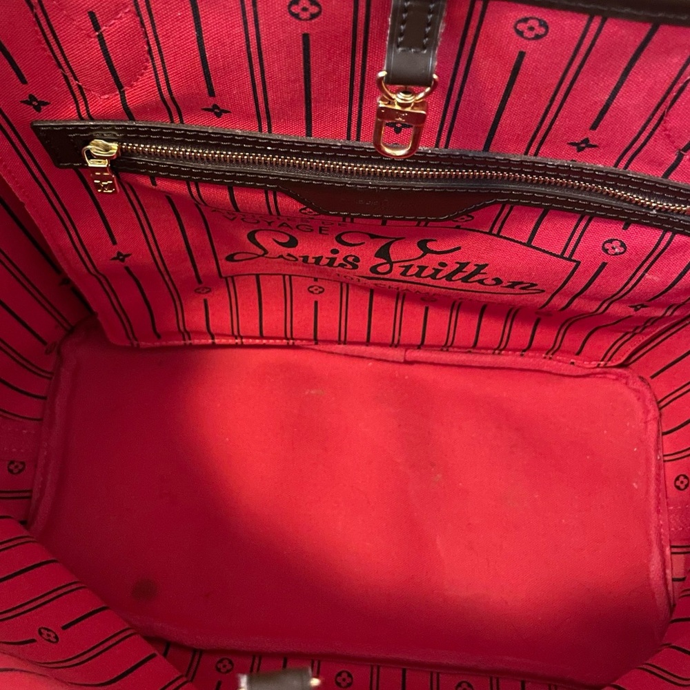 Loius Viotton Neverfull Mm Tote Bag View 5